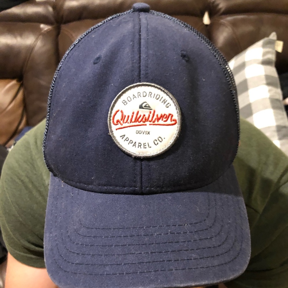 Quicksilver trucker hat